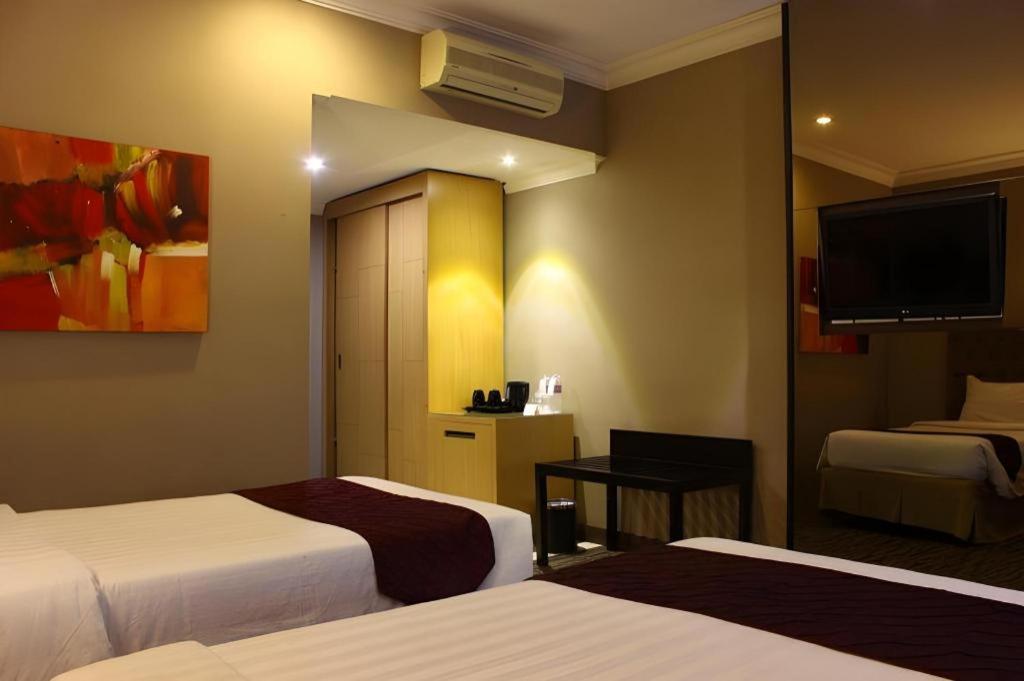 The Mirah Hotel 茂物 外观 照片