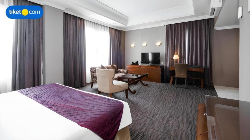The Mirah Hotel 茂物 外观 照片