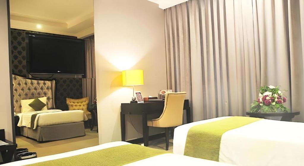 The Mirah Hotel 茂物 外观 照片